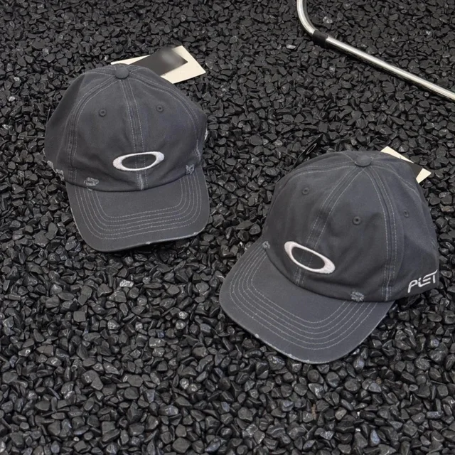Oakley Cap Black Casual Baseball Hat