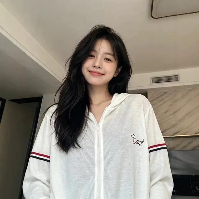 White Hooded Zip-Up Sweatshirt With Dog Embroidery Casual