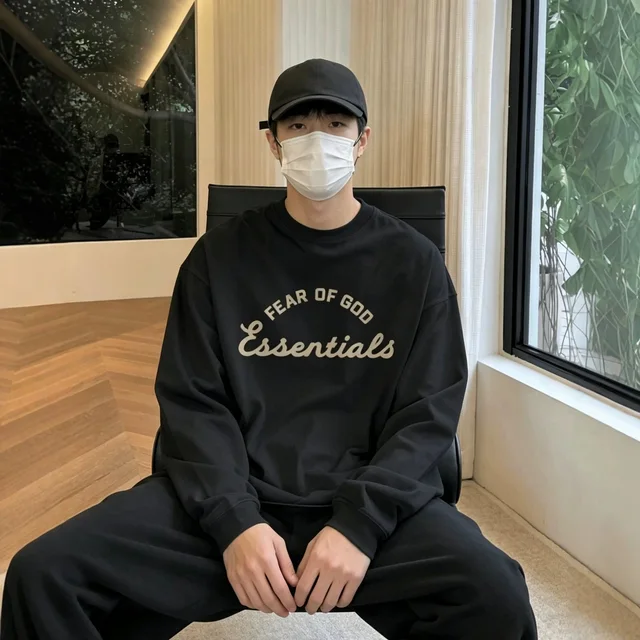 Fear Of God Essentials Black Crewneck Sweatshirt