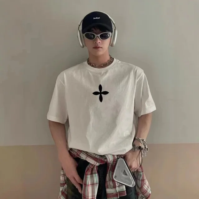 Unbranded T-Shirt White Casual Graphic Tee