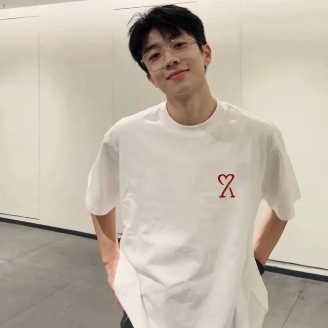 White Cotton T-Shirt With Red Logo Casual Style